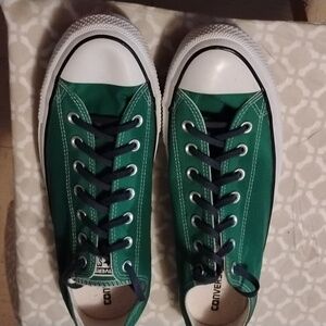 Converse Men's Vibrant Green Sneakers